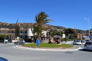 060- Agay